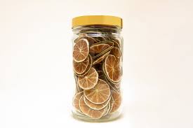 InBooze - Dehydrated Fruit Cocktail Garnishes - Decorative Jars: Dehydrated Limes